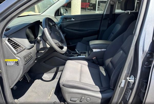 2017 HYUNDAI TUCSON