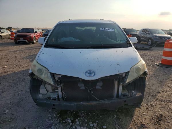 2012 TOYOTA SIENNA — DIRF