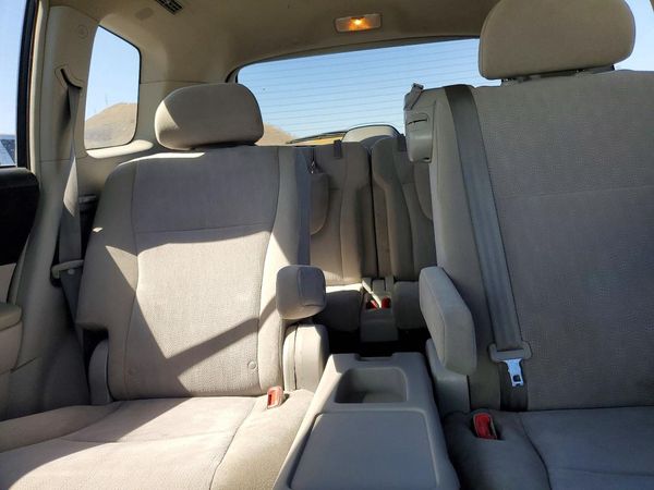 2012 TOYOTA HIGHLANDER Base/Hybrid — SUVN