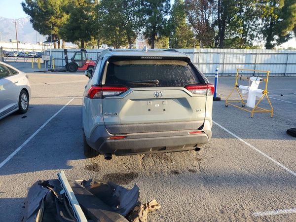 2019 TOYOTA RAV4 — DIRR