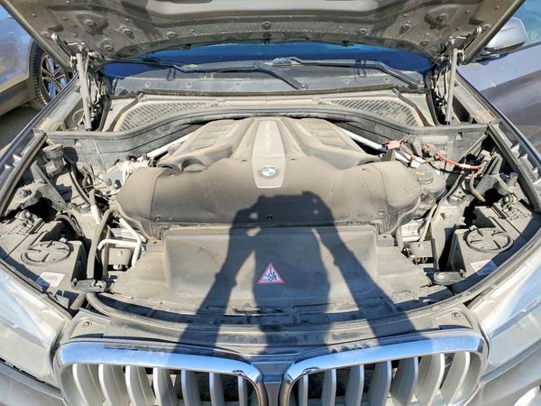 2015 BMW X5 xDrive50i — ENGN