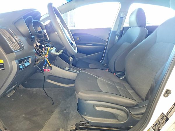 2016 KIA RIO LX A/T — DENT
