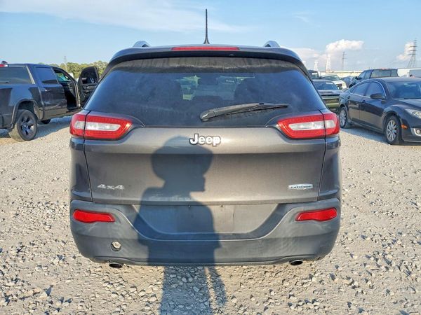 2014 JEEP CHEROKEE Latitude — DIRR