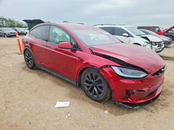 2024 TESLA MODEL X — Passenger 3/4