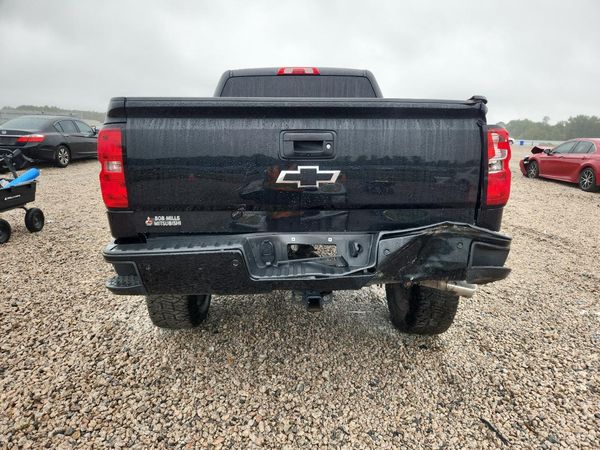 2017 CHEVROLET SILVERADO LT — DIRR