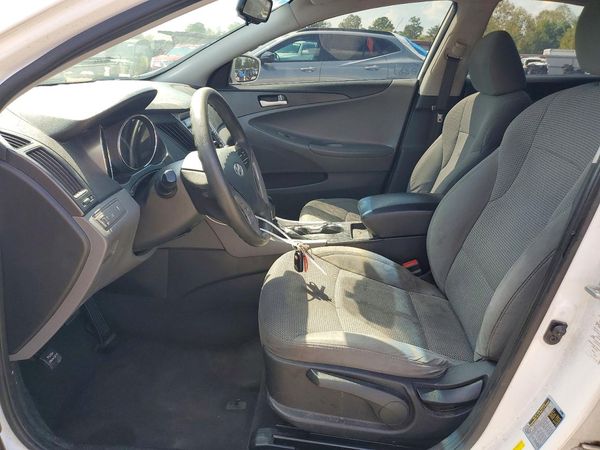 2014 HYUNDAI SONATA GLS/ GLS Popular — DENT
