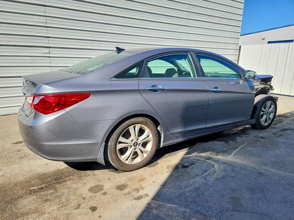 2012 HYUNDAI SONATA Middle level — PSRA