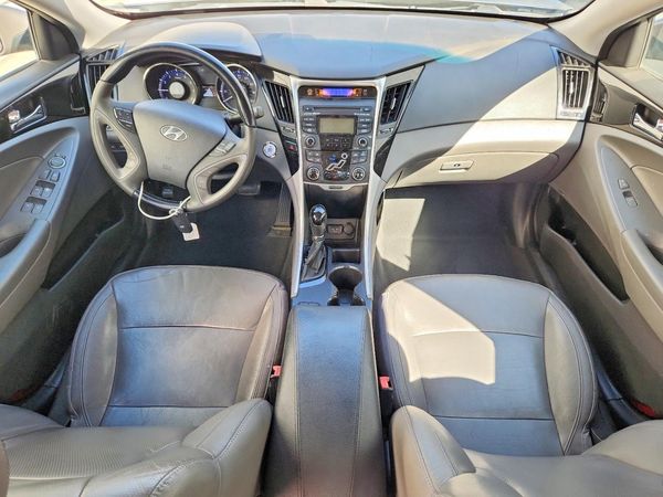 2012 HYUNDAI SONATA Middle level — CKPT