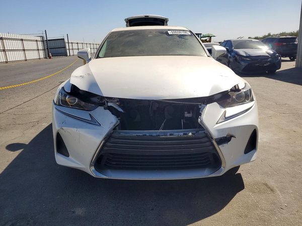 2017 LEXUS IS — DIRF