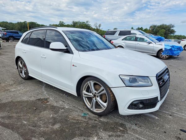 2016 AUDI SQ5 quattro Premium Plus — Passenger 3/4