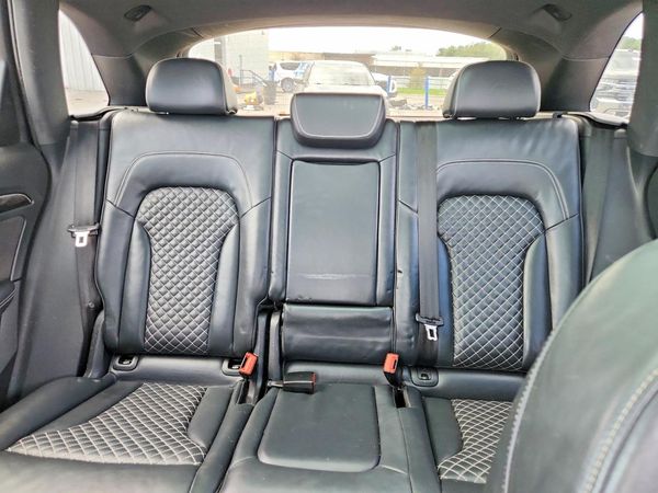 2016 AUDI SQ5 quattro Premium Plus — SUVN
