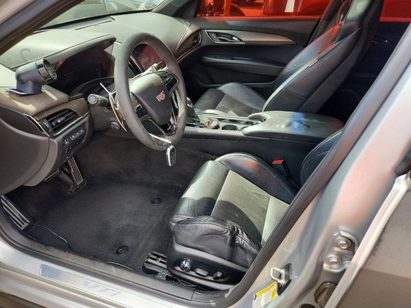 2016 CADILLAC ATS-V V Series — DENT