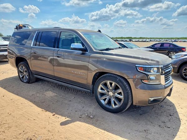 2016 CHEVROLET SUBURBAN LTZ — Passenger 3/4