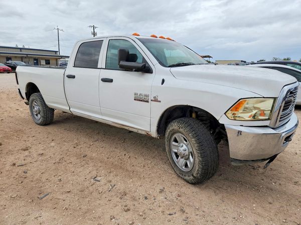 2014 RAM 2500 ST — Passenger 3/4