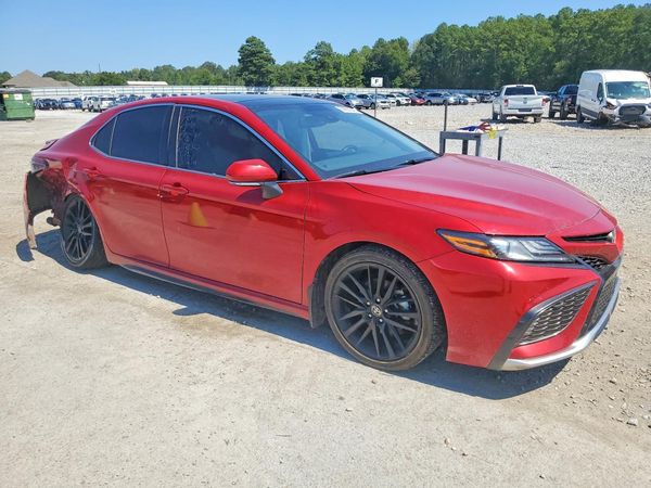 2021 TOYOTA CAMRY XSE — Passenger 3/4