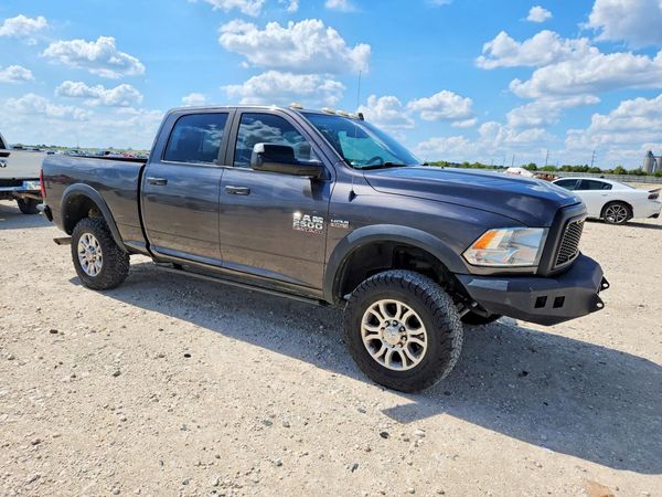 2014 RAM 2500 SLT — Passenger 3/4
