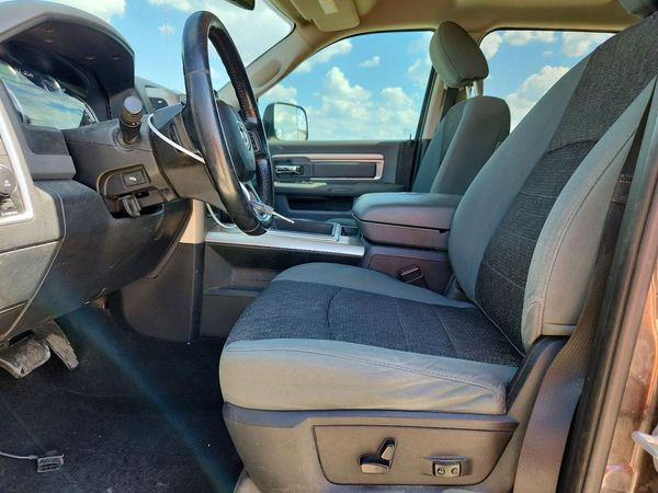 2014 RAM 2500 SLT — DENT