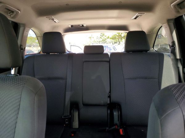 2019 TOYOTA HIGHLANDER — SUVN