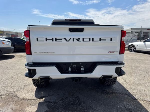 2021 CHEVROLET SILVERADO RST
