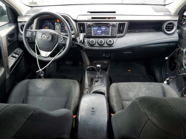 2017 TOYOTA RAV4 LE — CKPT