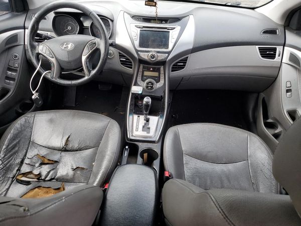 2013 HYUNDAI ELANTRA