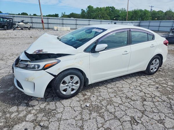2017 KIA FORTE LX Base