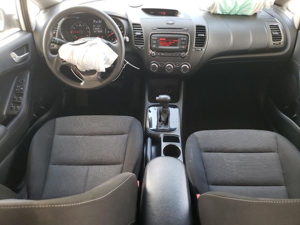 2017 KIA FORTE LX Base