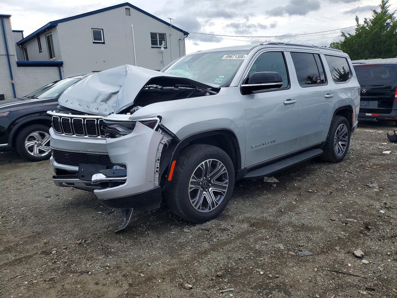 2025 JEEP WAGONEER Series II — Front 3/4