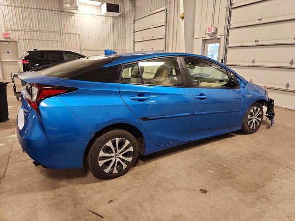 2022 TOYOTA PRIUS — PSRA