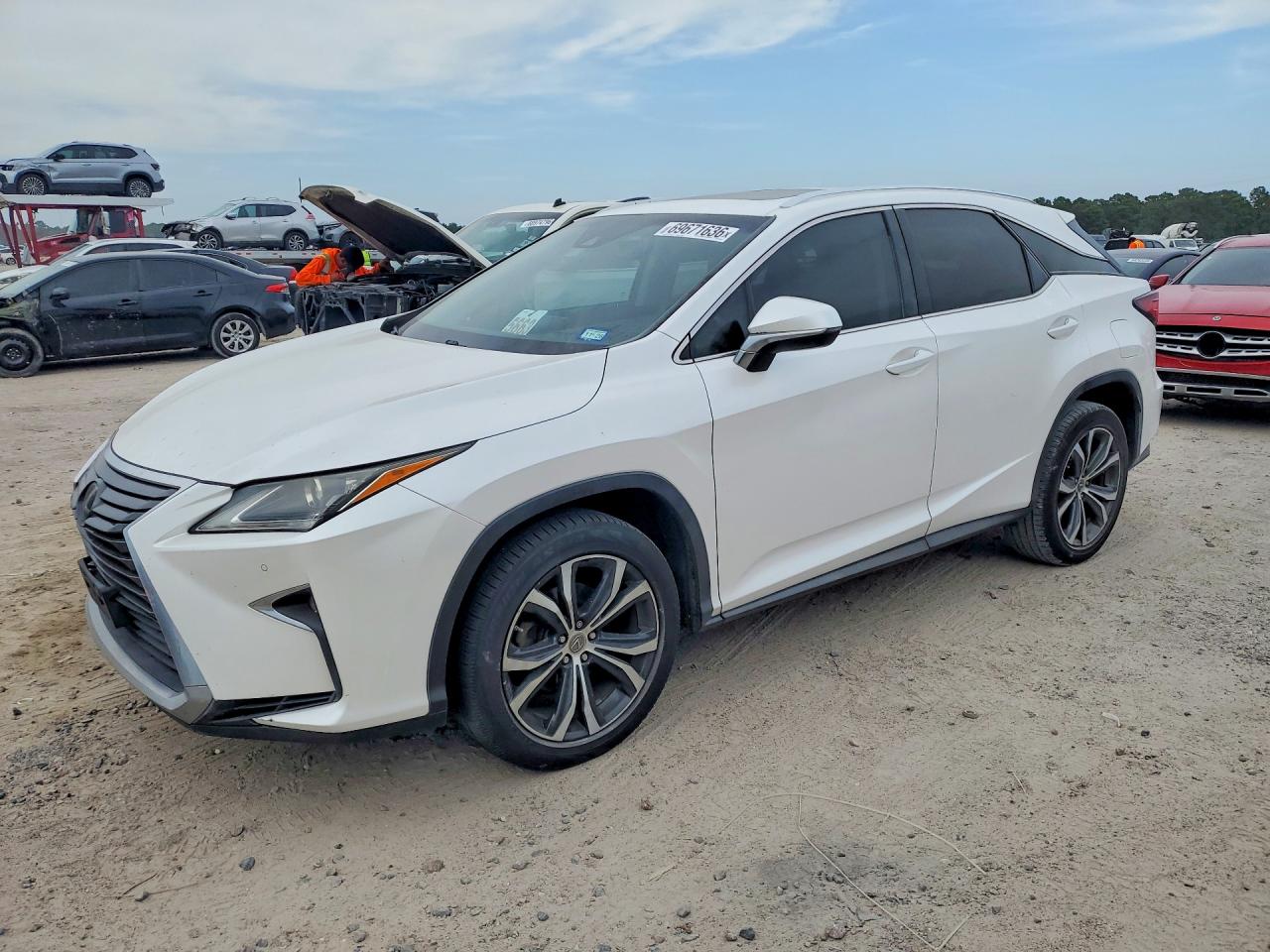 2017 LEXUS RX 350 — Front 3/4