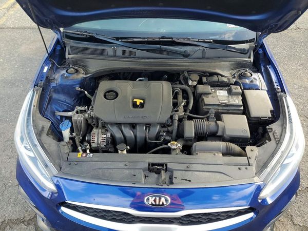 2020 KIA FORTE FE, LXS — Engine bay