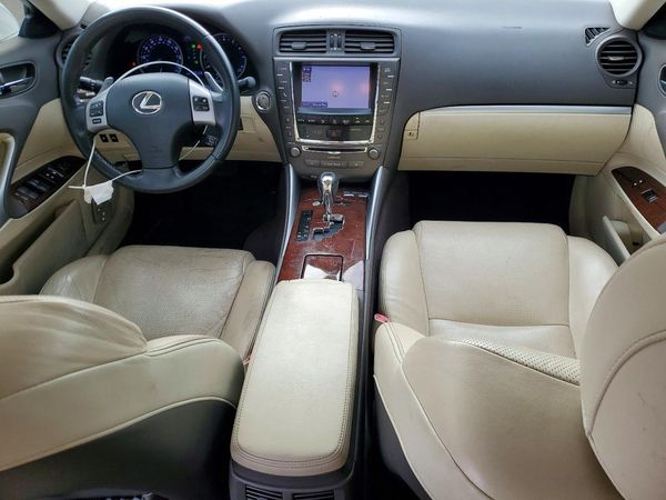 2013 LEXUS IS 250 — CKPT