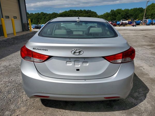 2013 HYUNDAI ELANTRA — DIRR