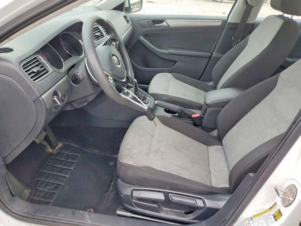 2017 VOLKSWAGEN JETTA S — DENT