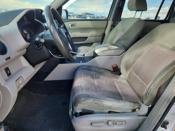 2015 HONDA PILOT SE — DENT