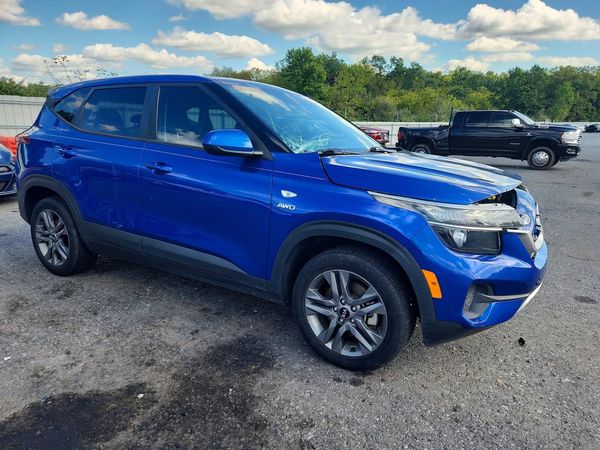 2021 KIA SELTOS — Passenger 3/4