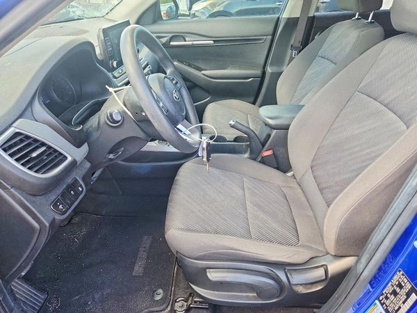 2021 KIA SELTOS — DENT