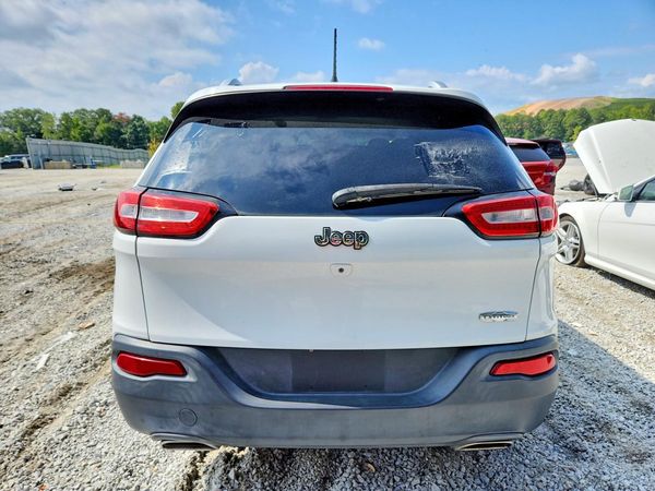 2015 JEEP CHEROKEE Latitude — DIRR