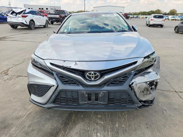 2021 TOYOTA CAMRY SE — DIRF