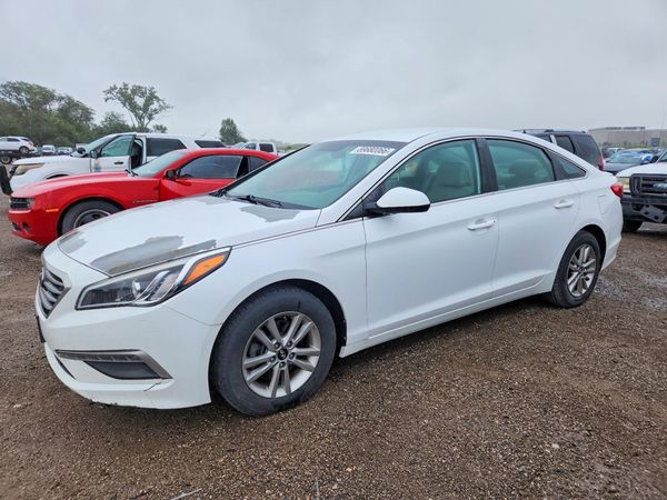 2015 HYUNDAI SONATA — DSFA — Front 3/4