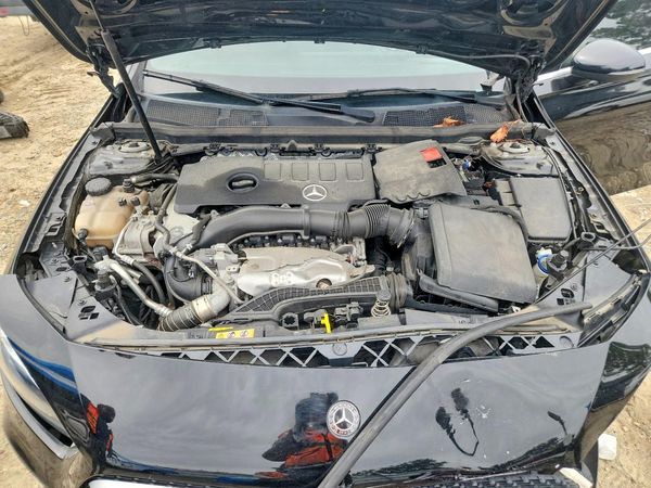 2019 MERCEDES-BENZ A-CLASS A220-4M — Engine bay