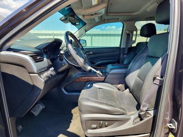 2017 CHEVROLET TAHOE Premier — DENT