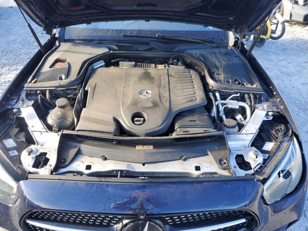 2022 MERCEDES-BENZ E E450 4MATIC — Engine bay