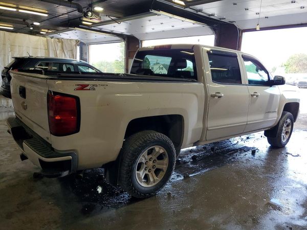 2018 CHEVROLET SILVERADO LT — PSRA