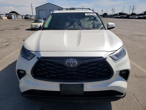 2020 TOYOTA HIGHLANDER XLE Nav — DIRF