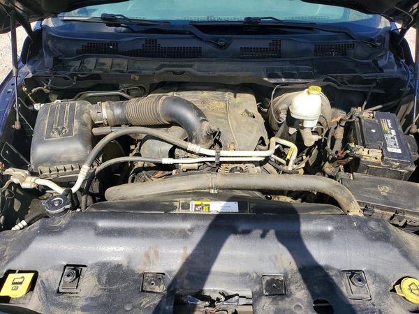 2014 RAM 1500 — Engine bay