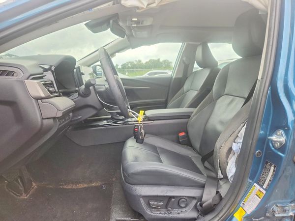 2025 TOYOTA CAMRY — DENT