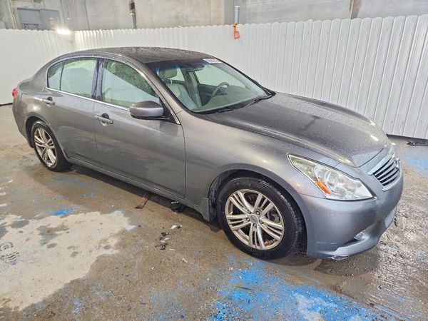 2012 INFINITI G25 — Passenger 3/4