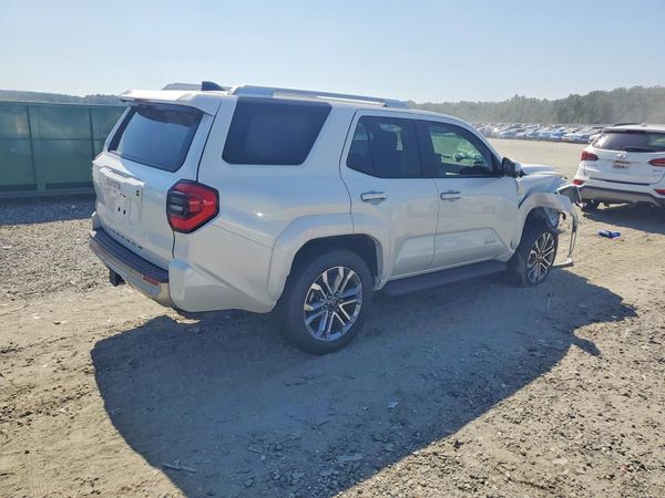 2025 TOYOTA 4RUNNER