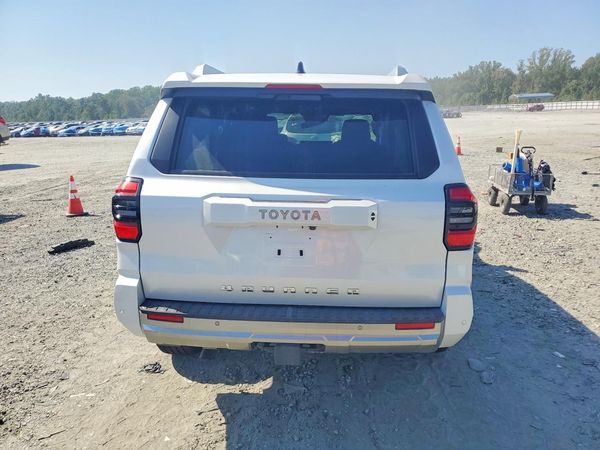 2025 TOYOTA 4RUNNER